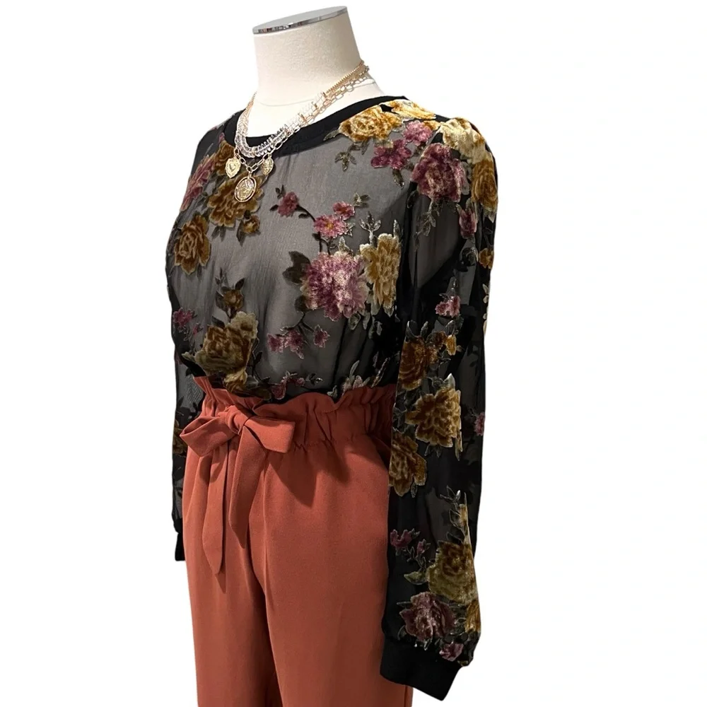 A NEW DAY Sheer Floral Velvet Application Sweatshirt Top Crewneck Black Sz S - Picture 4 of 12